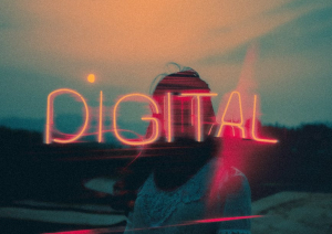 Meitenes tēls ar uzrakstu "Digital"